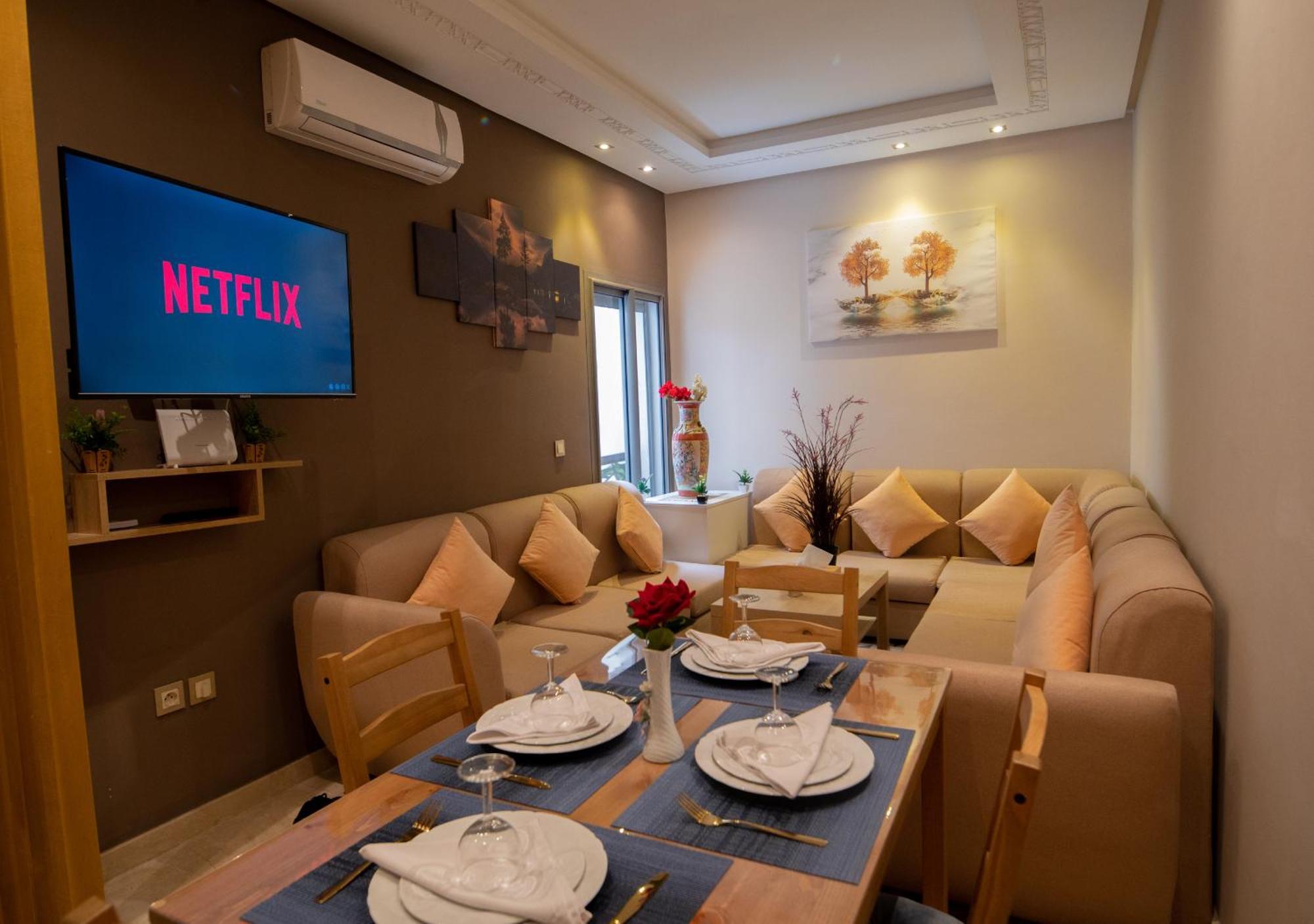 R101- Cosy And Stylish Apartment With King Size Bed- Belvedere Kazablanka Dış mekan fotoğraf