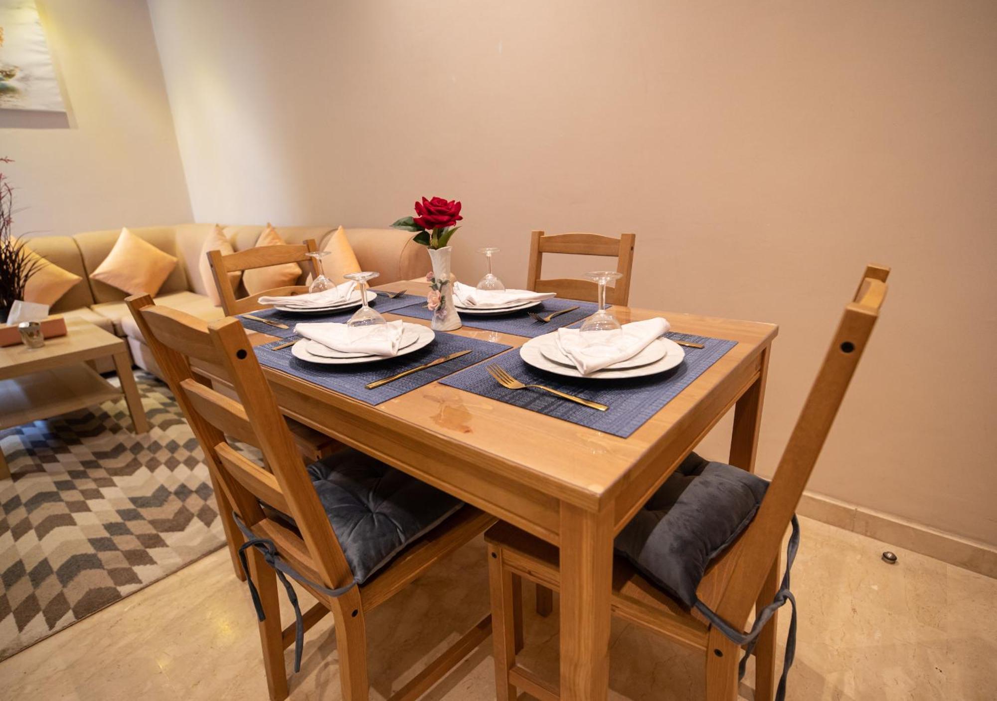R101- Cosy And Stylish Apartment With King Size Bed- Belvedere Kazablanka Dış mekan fotoğraf