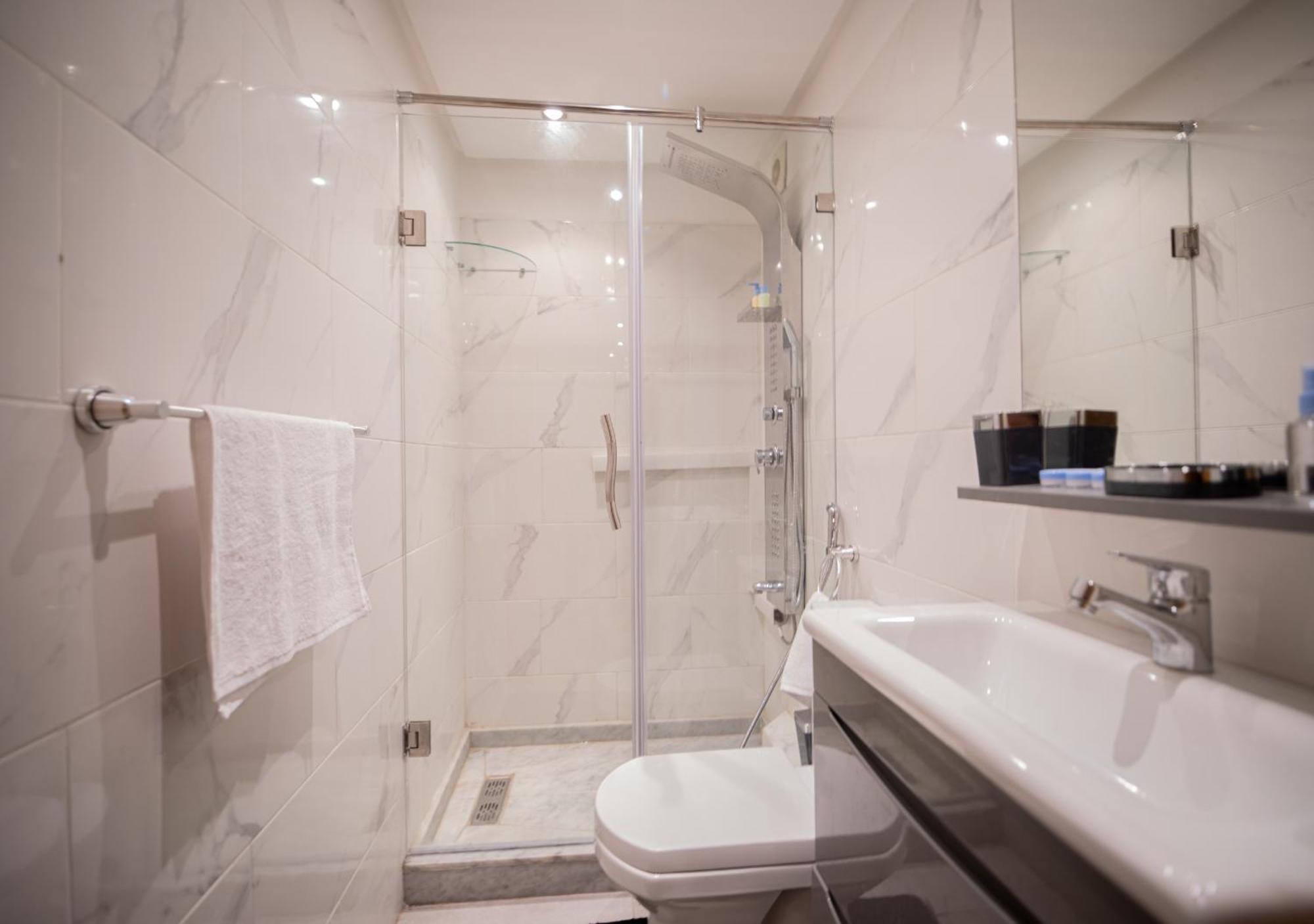 R101- Cosy And Stylish Apartment With King Size Bed- Belvedere Kazablanka Dış mekan fotoğraf